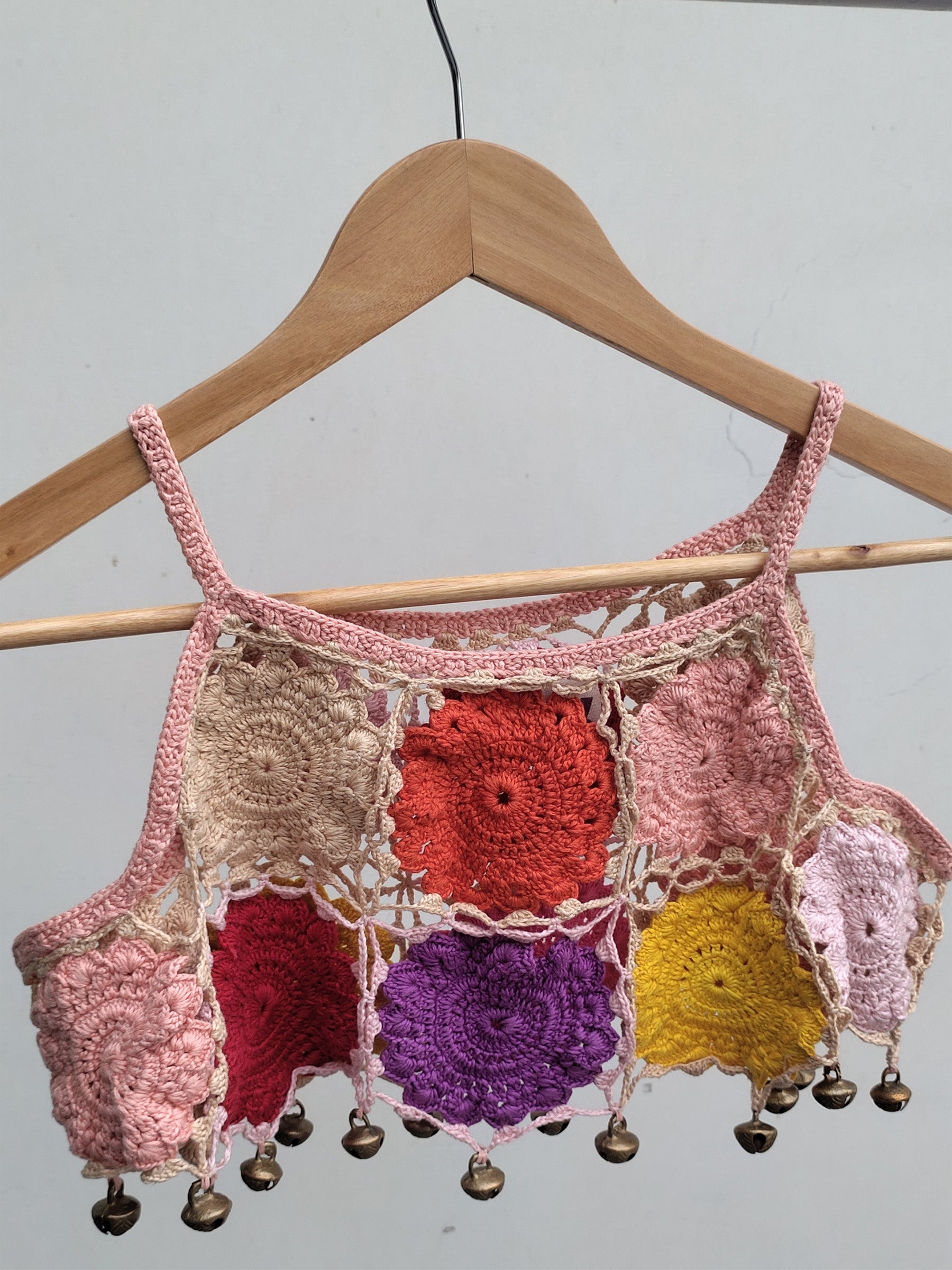 FLOWER POWER CROCHET TOP