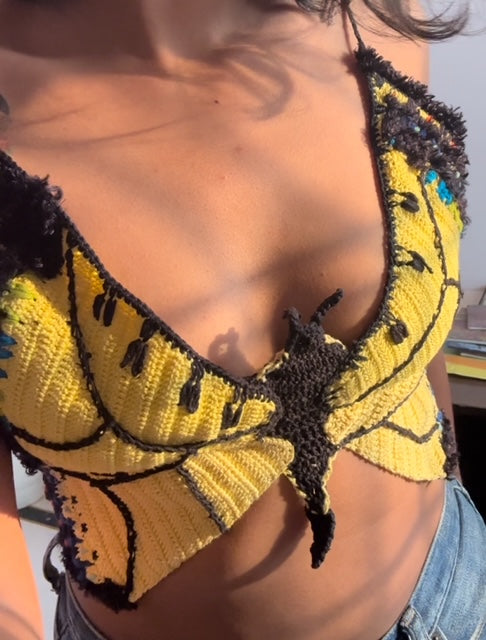 BUTTERFLY TOP