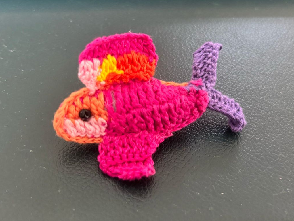 FISHY BUTTON ACCESSORIES SET OF 1