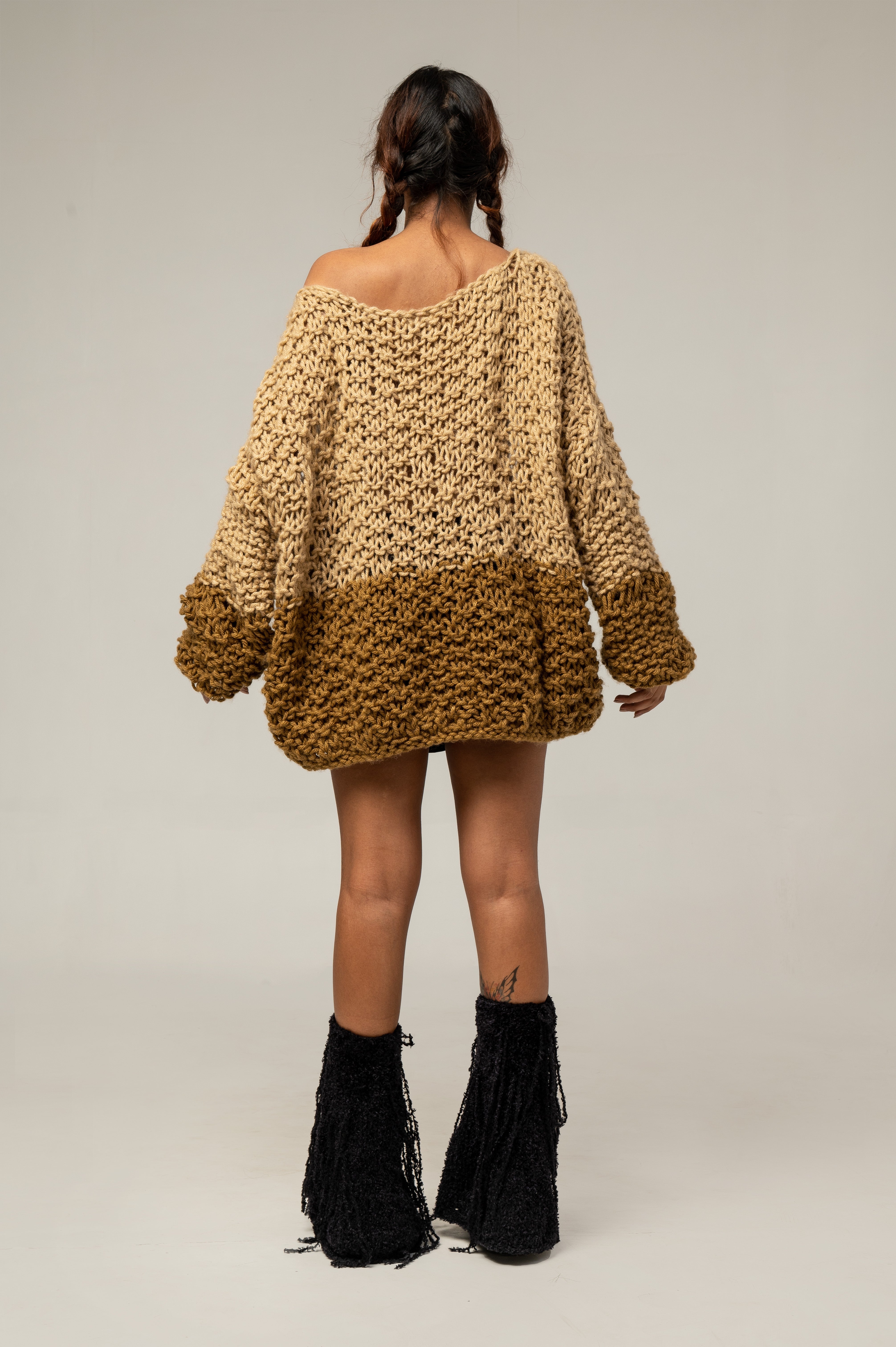 MOCHA CLOUD SWEATER